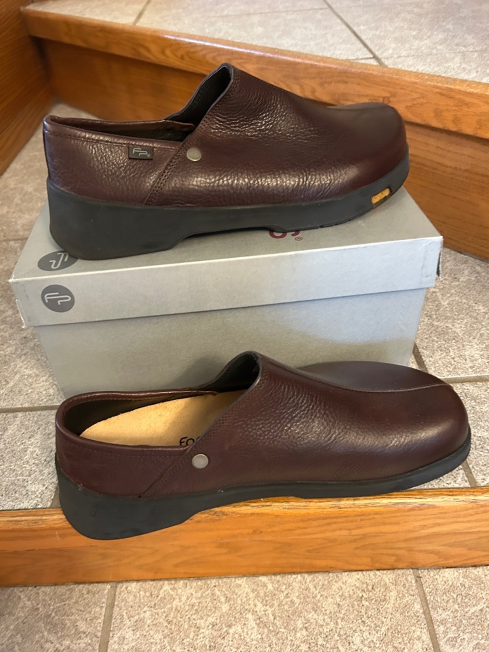 Footprints Men's Slip-On Work Clog - Brown - Picture 2 of 5